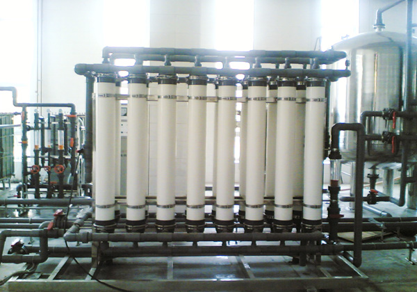 超滤和反渗透哪个好?设备怎么选