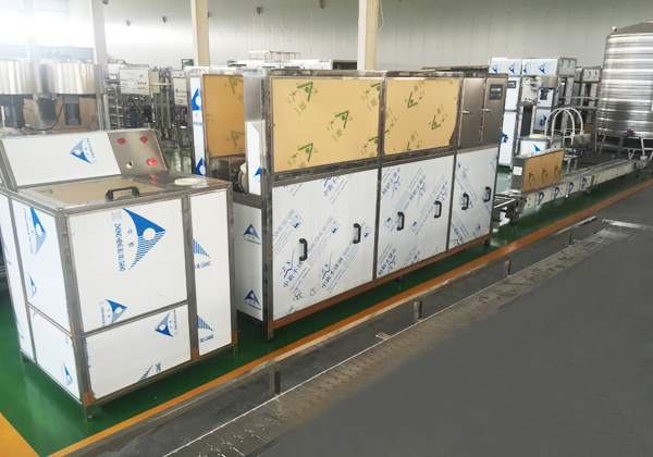 120桶半自动灌装线